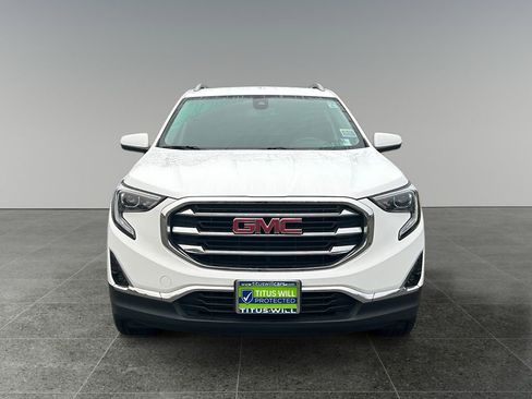 Used 2021 GMC Terrain SLT image 2