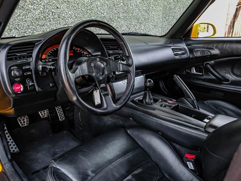 Used 2008 Honda S2000 image 3