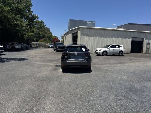 Used 2017 MAZDA CX-5 Grand Touring w/ Premium Package FWD image 6