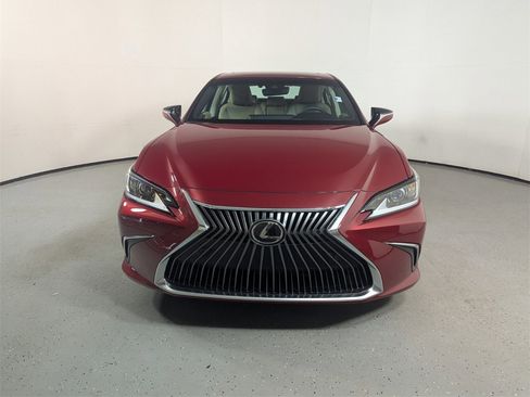 Used 2019 Lexus ES 350 image 2