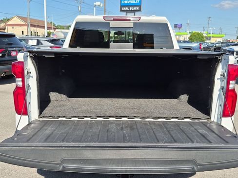 Used 2021 Chevrolet Silverado 1500 LT Trail Boss w/ Convenience Package II AWD/4WD image 26