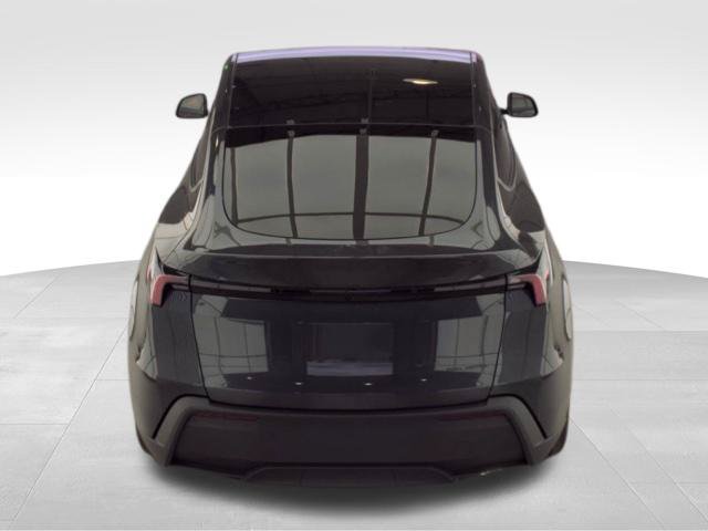 Used 2026 Tesla Model Y AWD image 16
