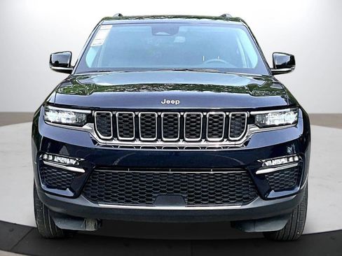 Certified 2023 Jeep Grand Cherokee Limited AWD/4WD image 3