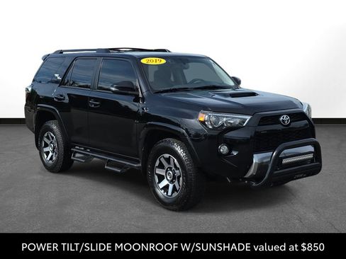 Used 2019 Toyota 4Runner TRD Off-Road Premium AWD/4WD image 3