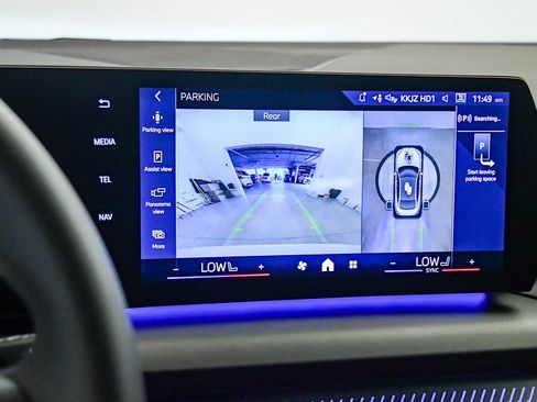 Used 2026 BMW 228i w/ Technology Package FWD image 22