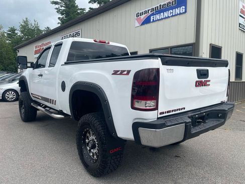 Used 2007 GMC Sierra 2500 SLE w/ SLE2 Audio Package AWD/4WD image 6