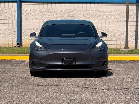 Used 2019 Tesla Model 3 Performance AWD/4WD image 2