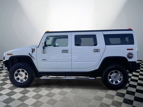 Used 2008 HUMMER H2 image 2