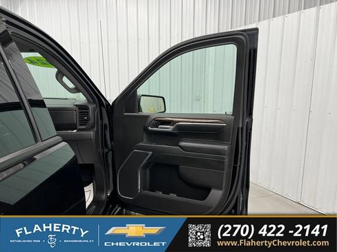 Used 2024 GMC Sierra 1500 Elevation w/ LPO, Elevation Black Package AWD/4WD image 14