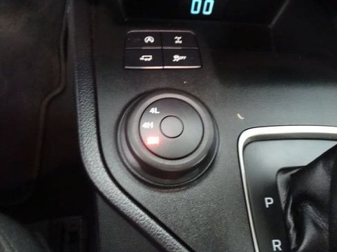 Used 2021 Ford Ranger XLT w/ Equipment Group 301A Mid AWD/4WD image 10