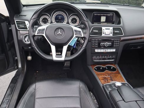 Used 2014 Mercedes-Benz E 550 Cabriolet image 12