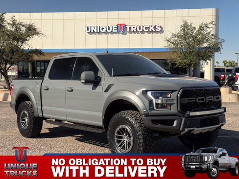 Used 2020 Ford F150 Raptor w/ Equipment Group 802A Luxury image 3