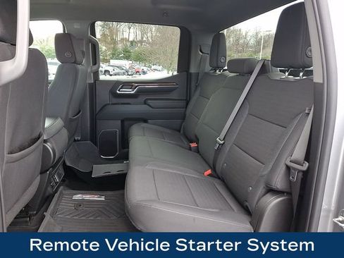 Used 2024 Chevrolet Silverado 1500 LT image 13