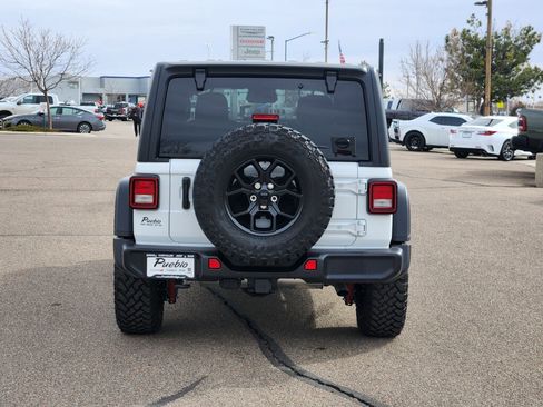 Used 2026 Jeep Wrangler Willys image 4