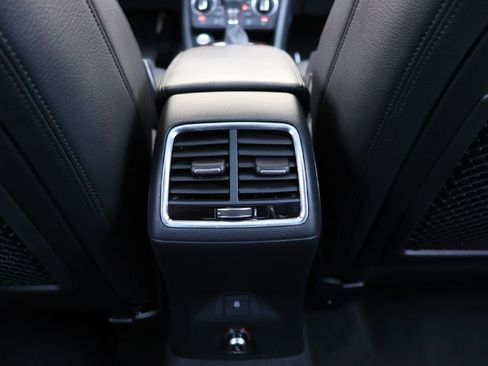 Used 2018 Audi Q3 2.0T Premium Plus AWD/4WD image 68