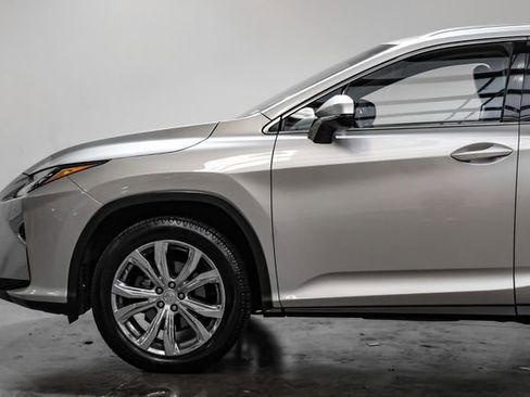 Used 2016 Lexus RX 350 FWD w/ Premium Package image 18