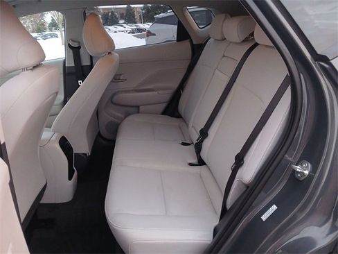 Used 2024 Hyundai Kona SEL image 21