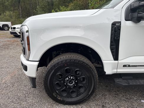 New 2026 Ford F350 XLT w/ XLT Premium Package image 6