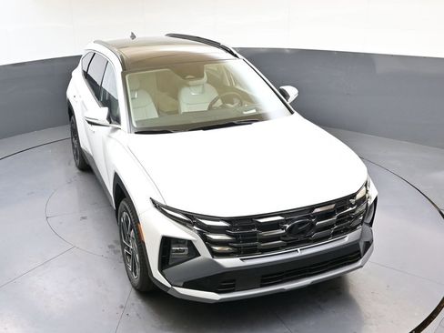 New 2026 Hyundai Tucson Limited image 43