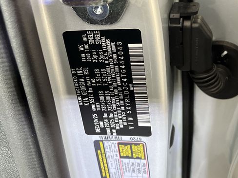 New 2026 Kia Sorento S image 36