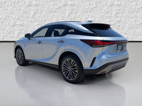 New 2026 Lexus RX 450h AWD image 5