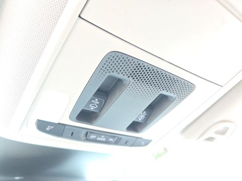 Certified 2024 Honda Pilot Elite image 31