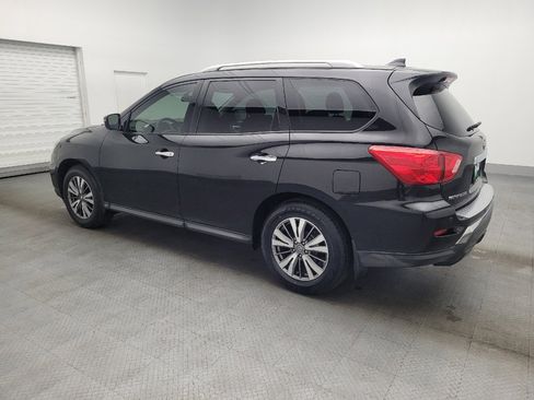 Used 2020 Nissan Pathfinder S image 3