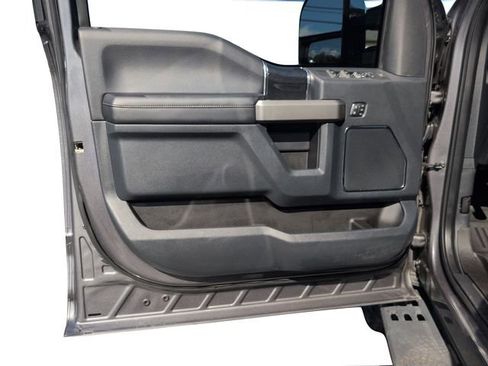 Used 2022 Ford F250 Platinum w/ Tremor Off-Road Package image 20