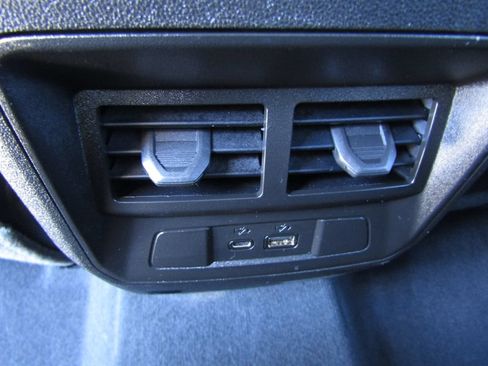 Used 2023 Chevrolet Colorado ZR2 w/ ZR2 Convenience Package III AWD/4WD image 32