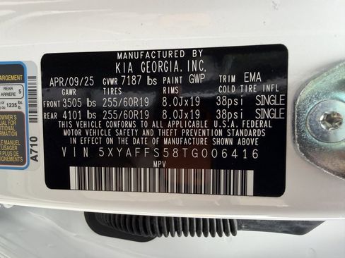 Used 2026 Kia EV9 Wind image 48