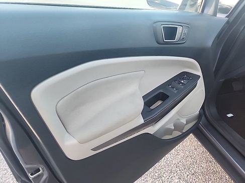 Used 2021 Ford EcoSport SE FWD image 8