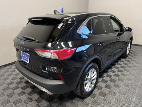 Used 2020 Ford Escape SE AWD/4WD image 8