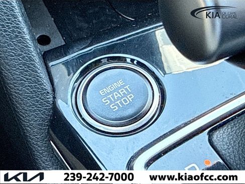 Used 2023 Kia Sportage EX image 33