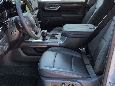 New 2026 Chevrolet Silverado 1500 LTZ w/ LTZ Premium Package AWD/4WD image 18
