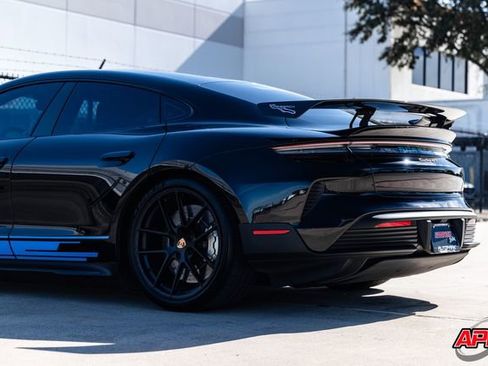 Used 2025 Porsche Taycan Turbo GT image 78