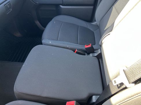 Used 2023 Chevrolet Silverado 2500 Custom w/ Custom Value Package image 34