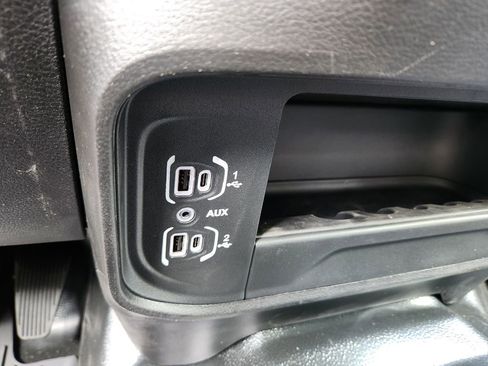 New 2026 RAM 2500 Tradesman AWD/4WD image 28
