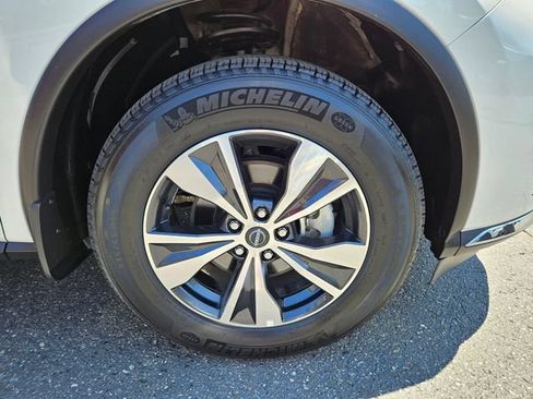 Used 2024 Nissan Murano SV AWD/4WD image 10