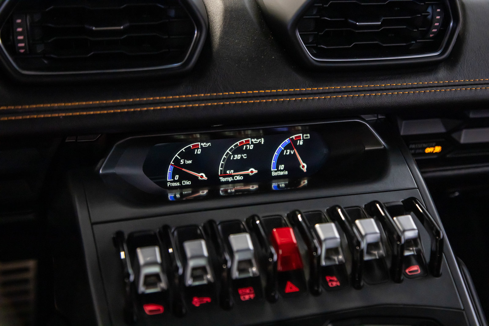 Used 2015 Lamborghini Huracan LP 610-4 AWD/4WD image 39