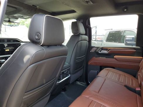 New 2026 GMC Sierra 3500 Denali Ultimate AWD/4WD image 11