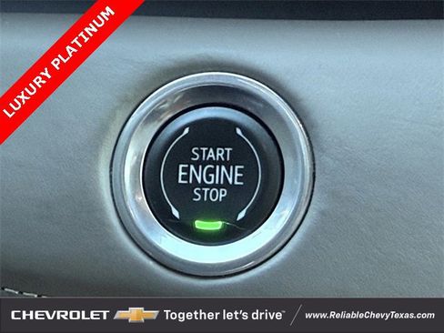 Used 2021 Cadillac Escalade Premium Luxury Platinum image 30