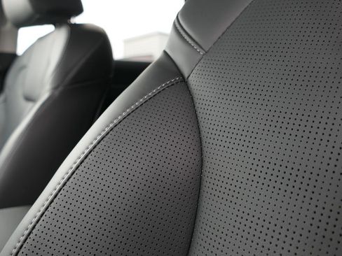 New 2026 Kia Sorento S FWD image 11