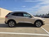 Used 2021 Ford Escape SEL image 4