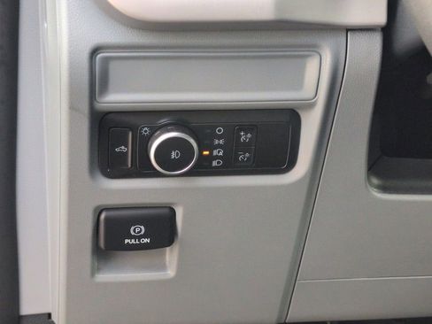 Used 2023 Ford F150 XLT image 17