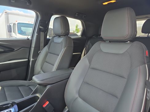 Used 2023 Chevrolet TrailBlazer RS FWD image 25