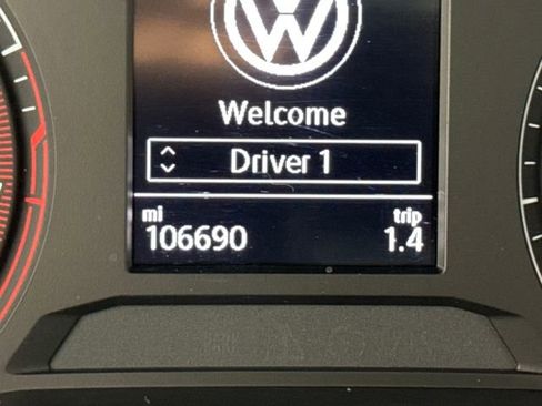 Used 2020 Volkswagen Jetta R-Line w/ R-Line Cold Weather Package image 21