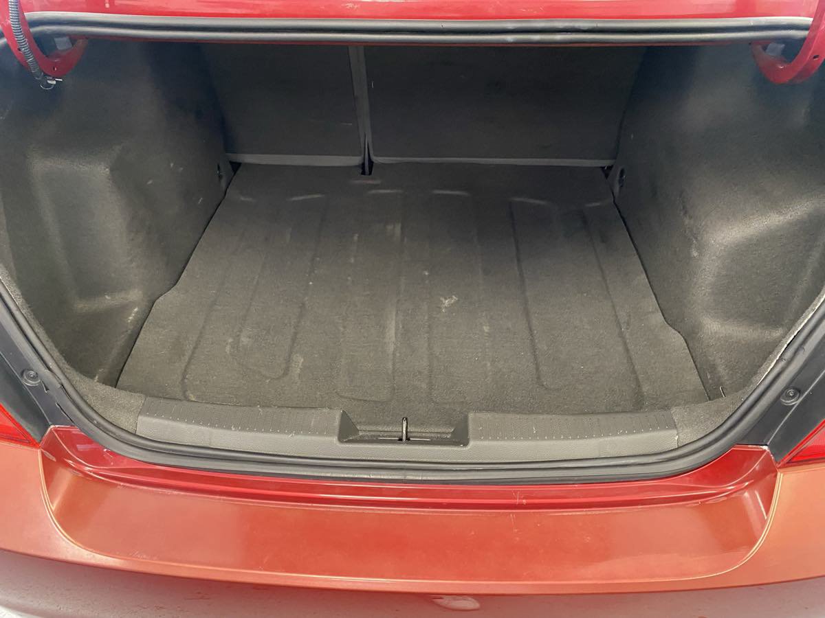 Used 2013 Chevrolet Sonic LT FWD image 13