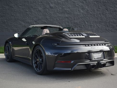 Used 2026 Porsche 911 GTS image 3
