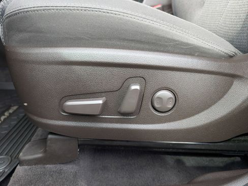 Used 2020 Hyundai Santa Fe SEL w/ Cargo Package image 27