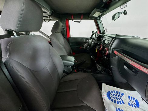 Used 2014 Jeep Wrangler Sport image 24